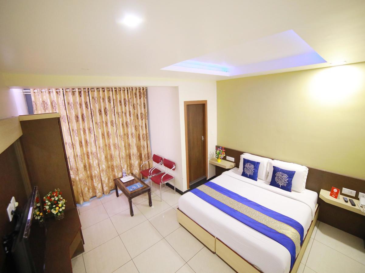 Oyo 8588 Rainbow Inn Munnar Ngoại thất bức ảnh