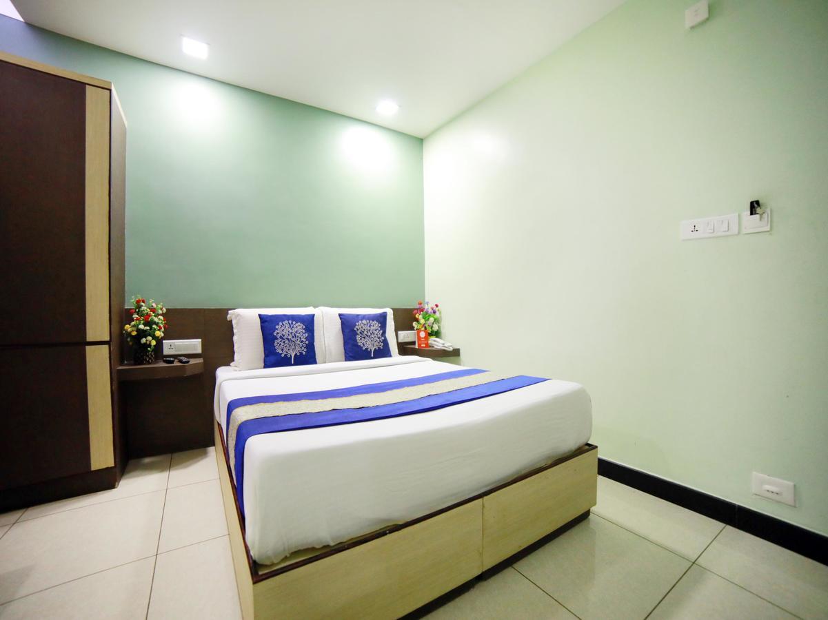 Oyo 8588 Rainbow Inn Munnar Ngoại thất bức ảnh